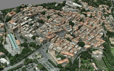 Uso dei Droni per il Rilievo Aereo e la Creazione di un Modello 3D della Città di Frascati: Il Progetto di Droinservice per ESA-ESRIN